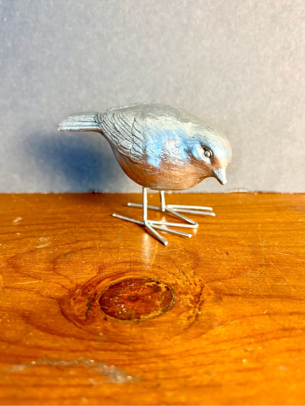 Silver Metallic Resin Decorative Bird Figurine with Metal Feet